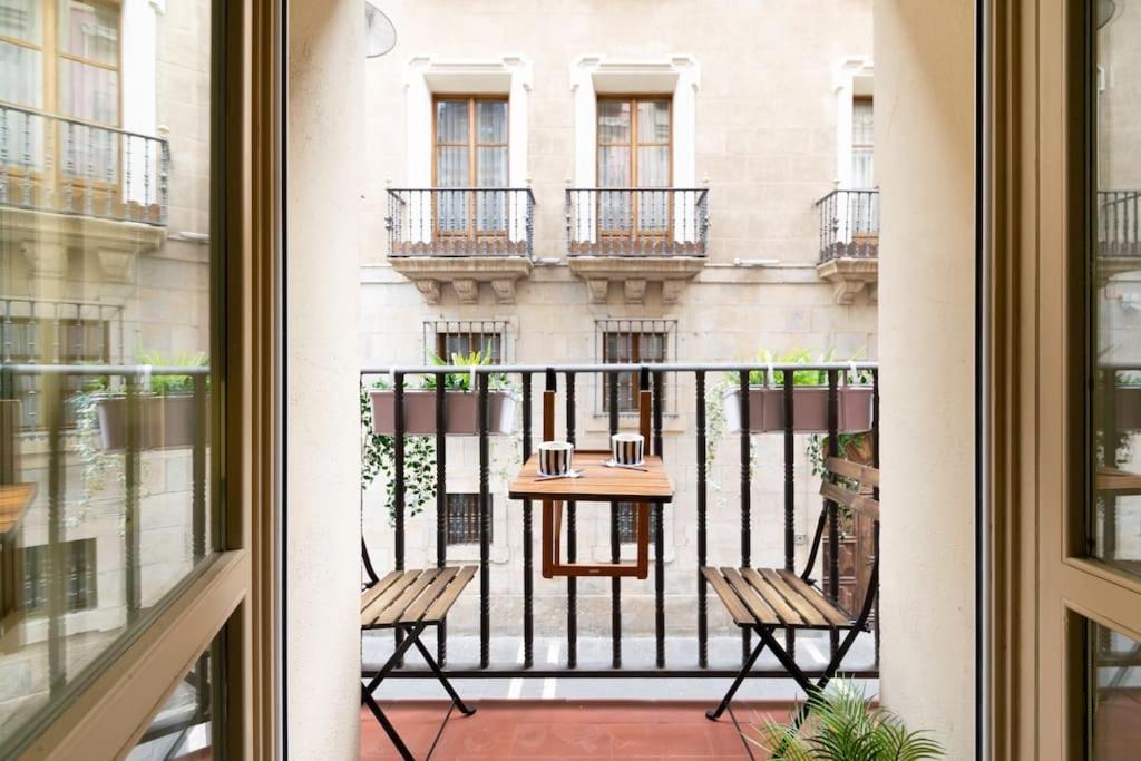 El Balcon De San Anton By Clabao Pamplona Exterior foto